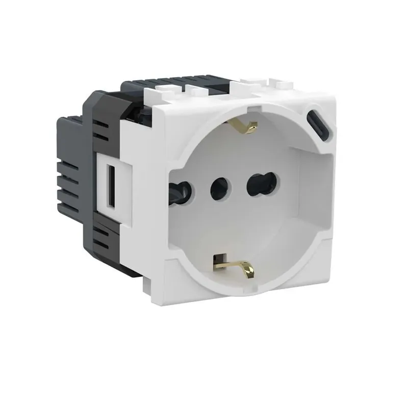 Presa P40 con USB-C 18W BTicino Livinglight N4140A16USB Bianca